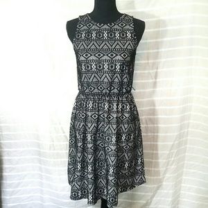 Tacera sleeveless fit and flare dress dress Size S